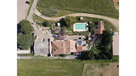 Maison 12 pièces 350 m² · à Servian · 350 m² · 592 000 €
