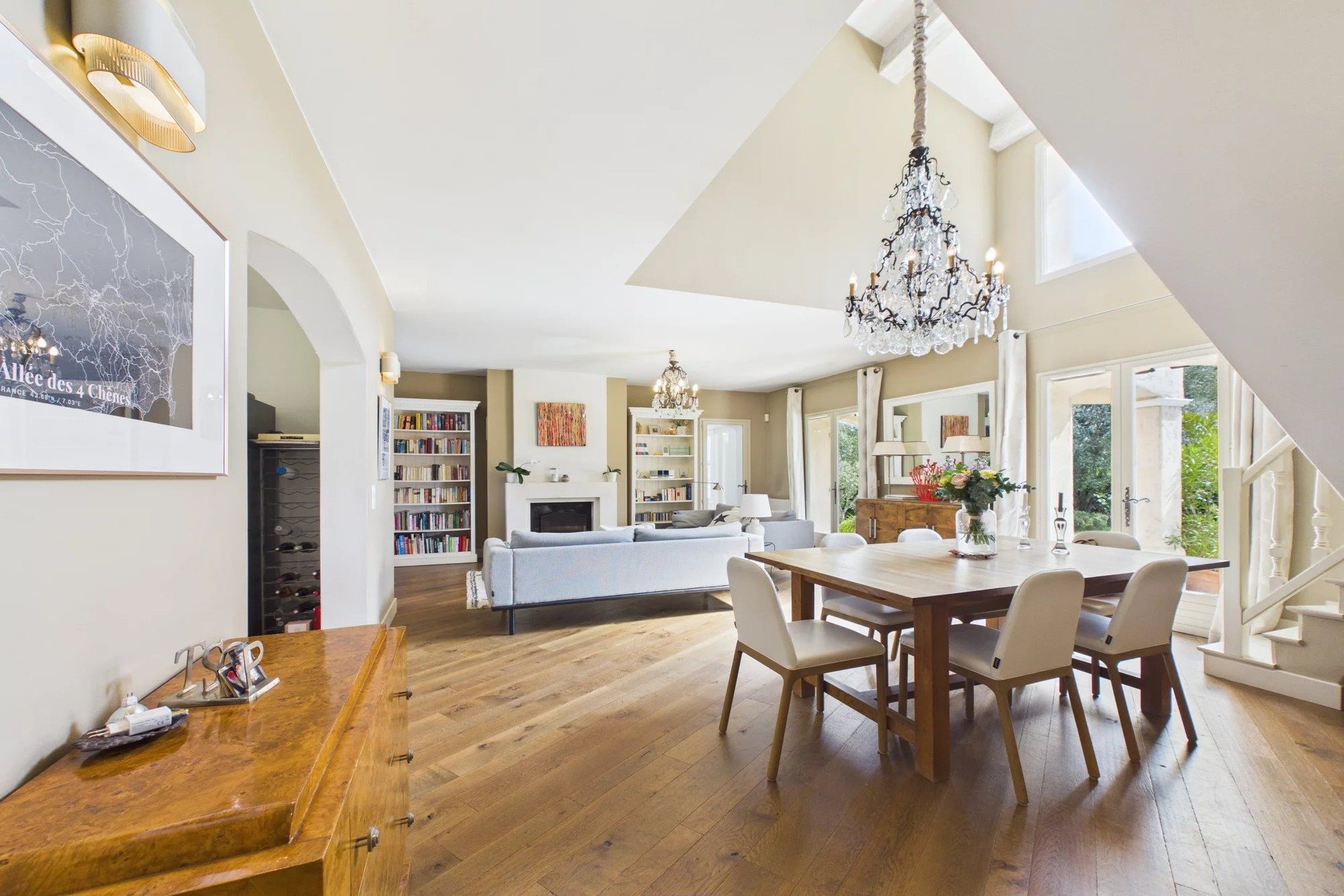 Maison à vendre, 175m², Roquefort-les-Pins
