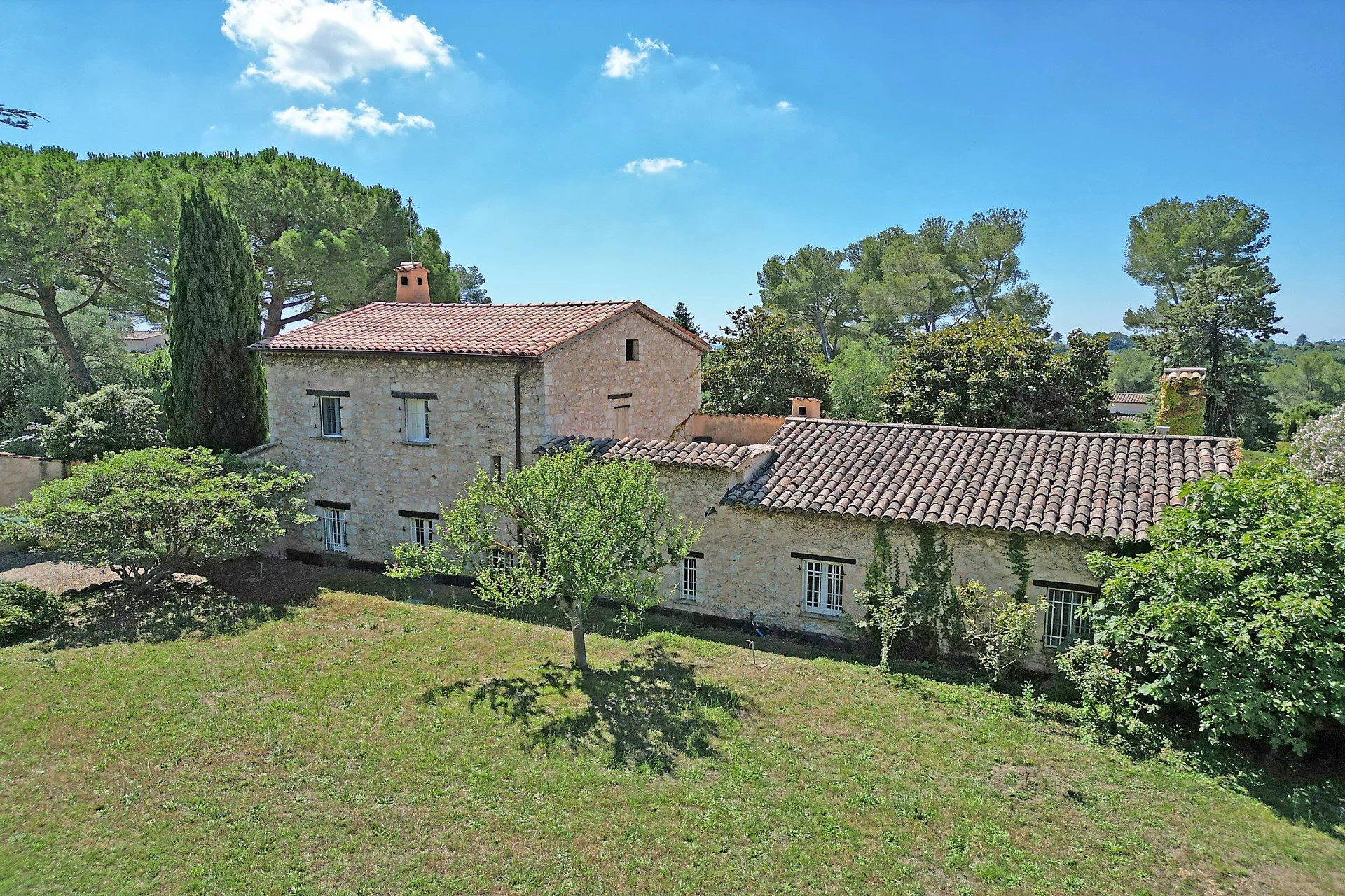 Maison à vendre, 292m², Le Rouret