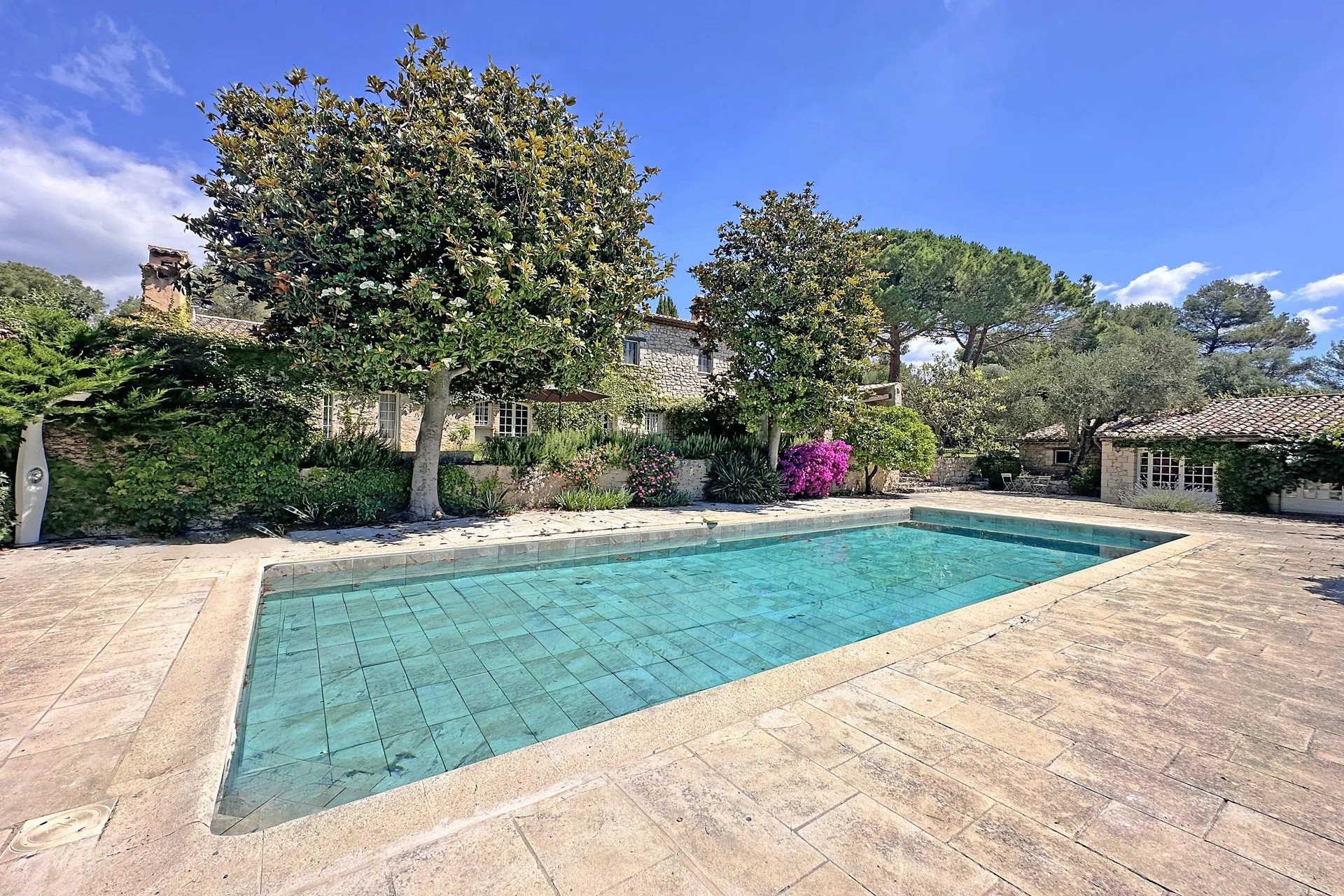 Maison à vendre, 292m², Le Rouret