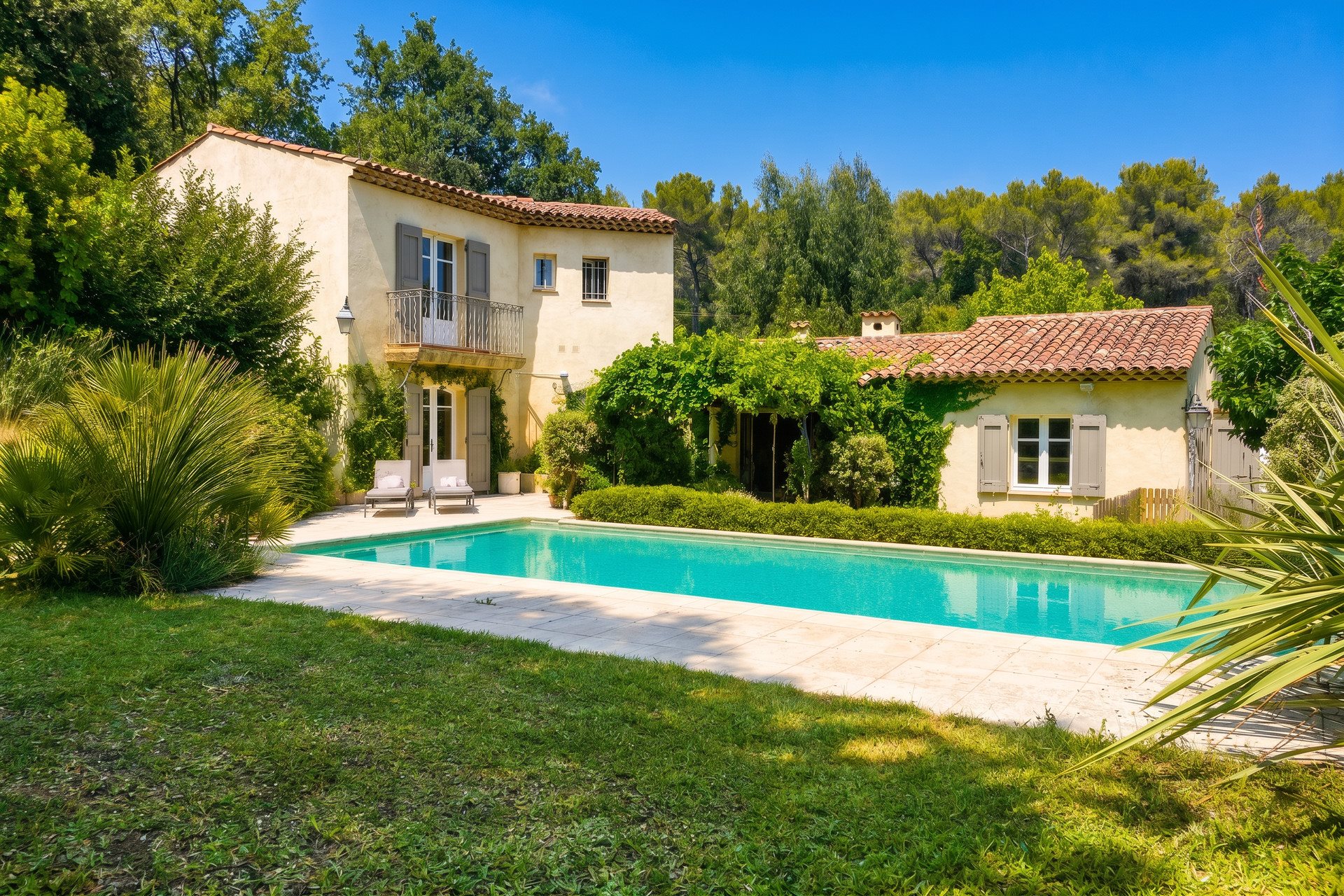 Maison à vendre, 190m², Roquefort-les-Pins