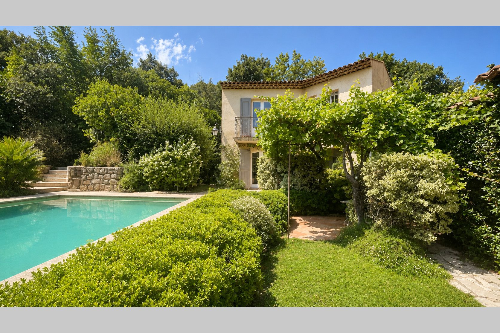 Maison à vendre, 190m², Roquefort-les-Pins