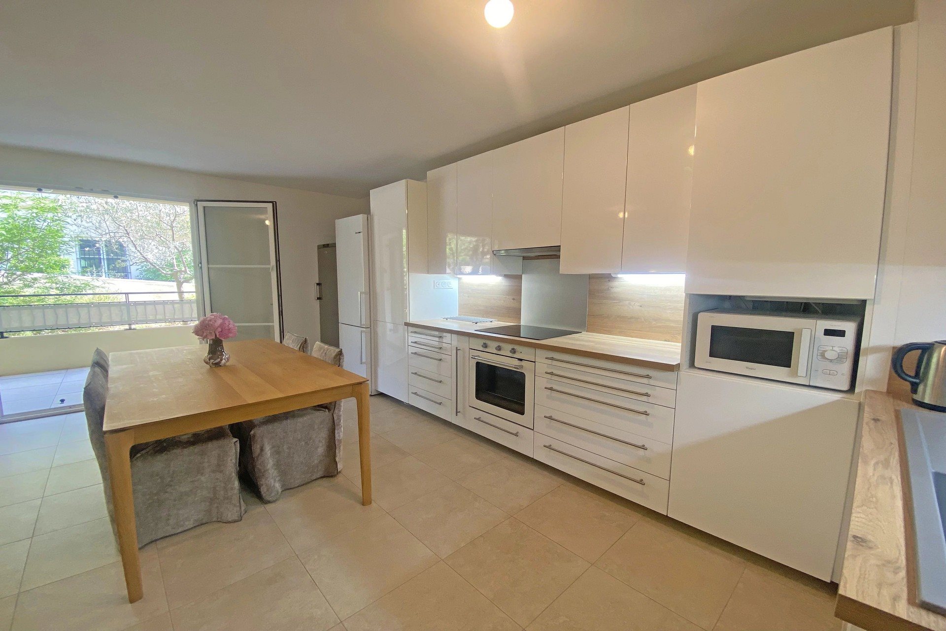 Appartement à vendre, 84m², Roquefort-les-Pins