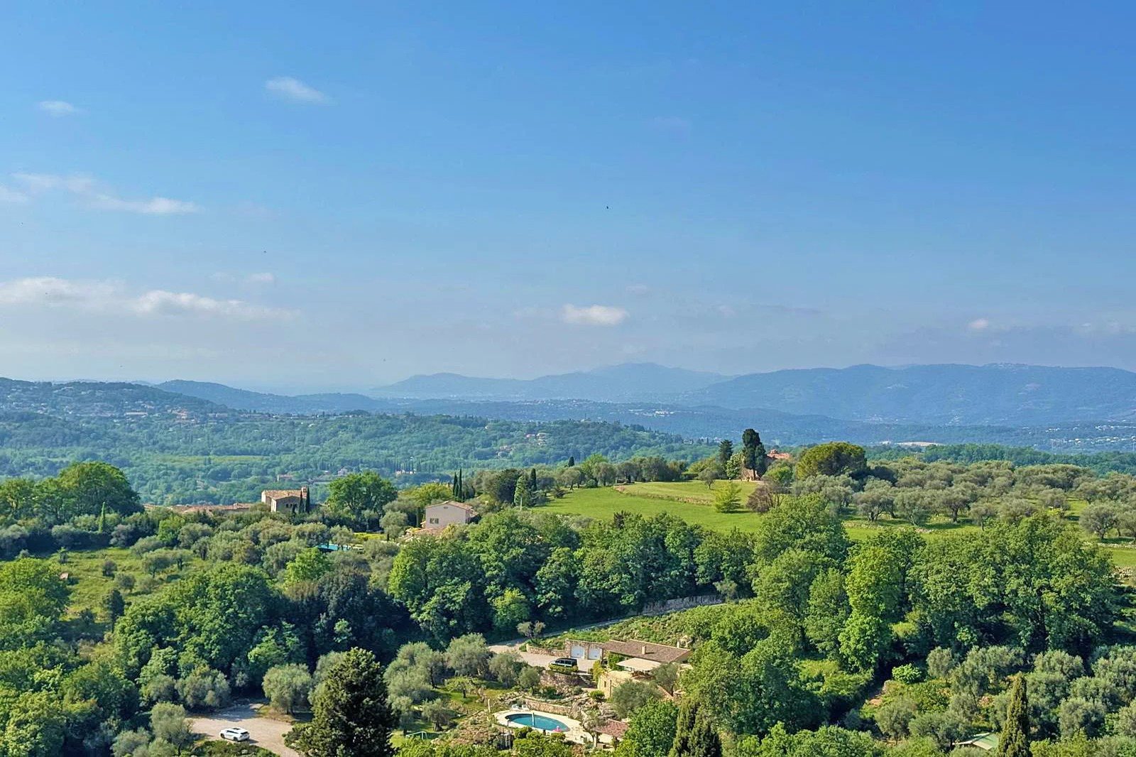 Maison à vendre, 327m², Châteauneuf-Grasse