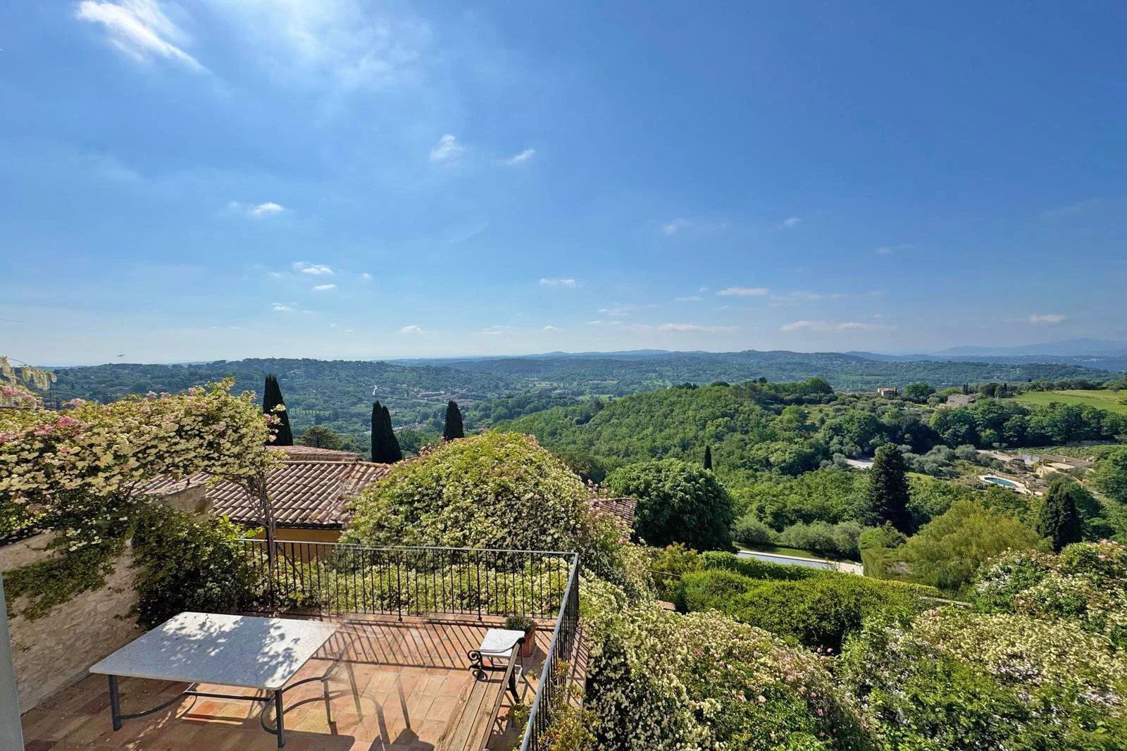 Maison à vendre, 327m², Châteauneuf-Grasse