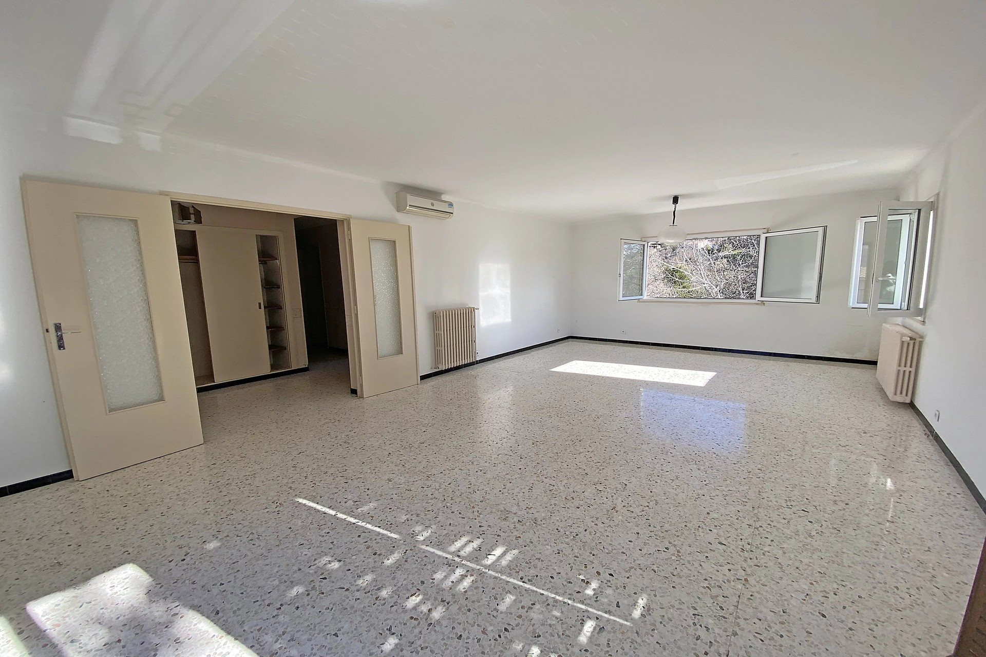 Maison à vendre, 201m², Cagnes-sur-Mer