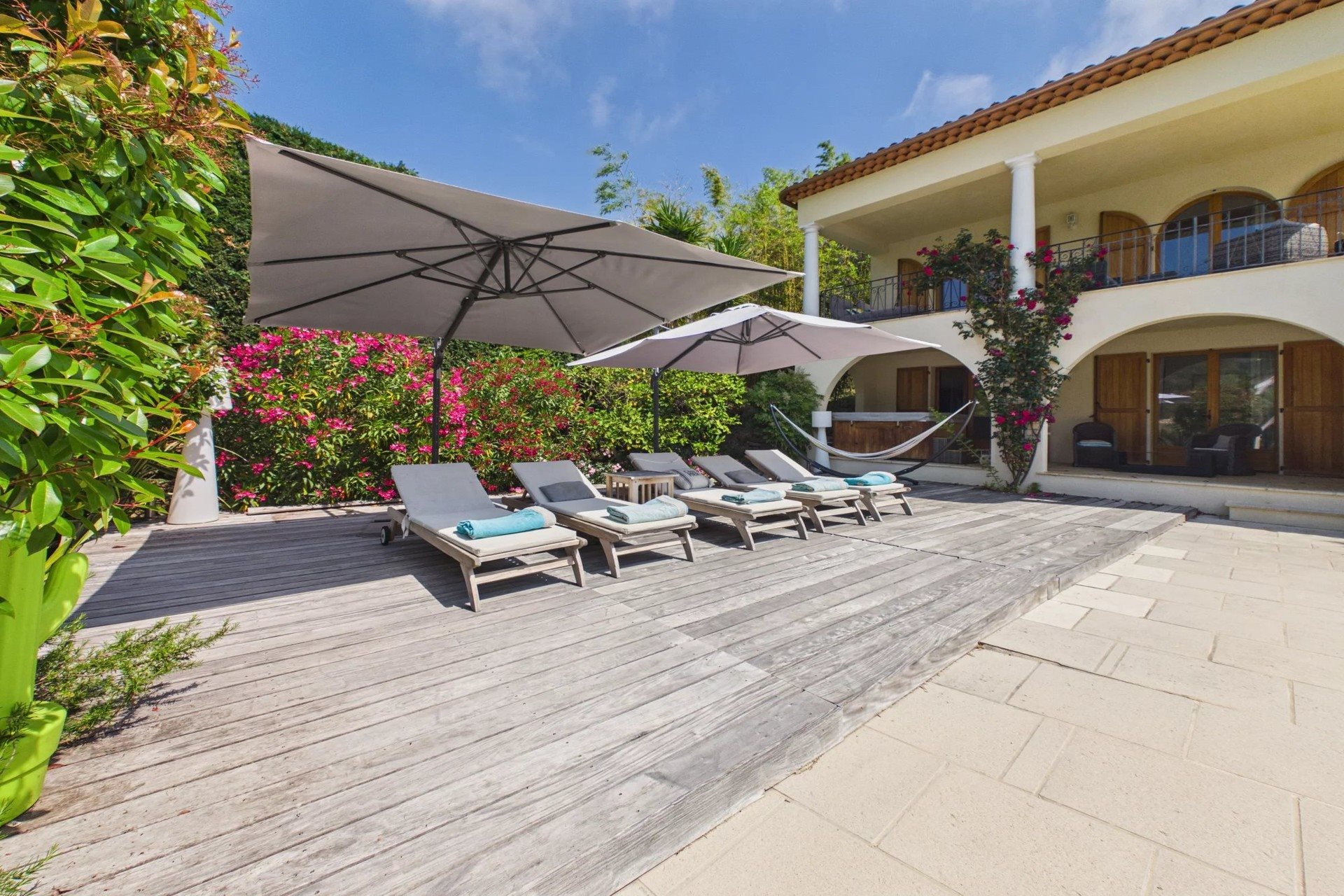 Maison à vendre, 318m², Le Rouret