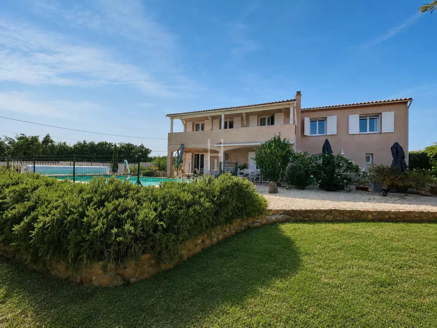 Maison à vendre, 155m², Aureille
