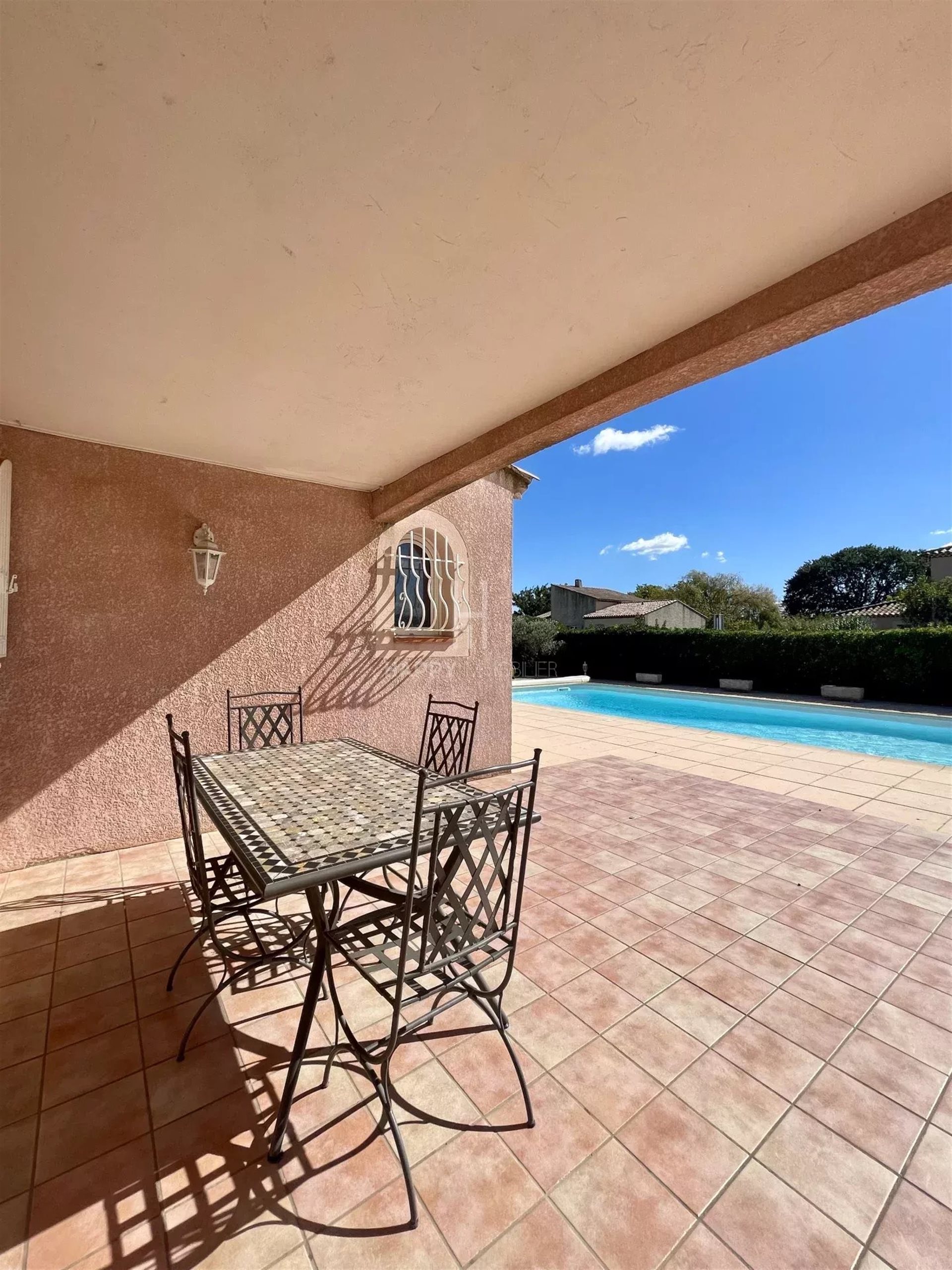 Maison à vendre, 156m², Mouriès