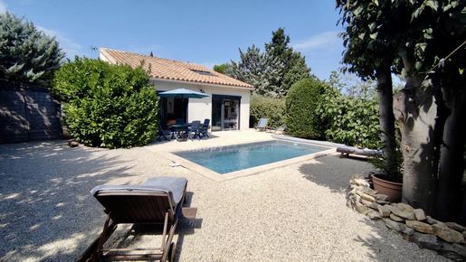 Maison 190 m² · à Fontvieille · 190 m² · 850 000 €