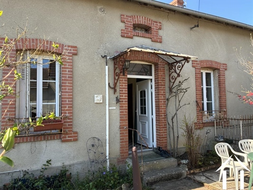 Maison 6 pièces 110 m² · à Mont-Et-Marré · 110 m² · 70 000 €