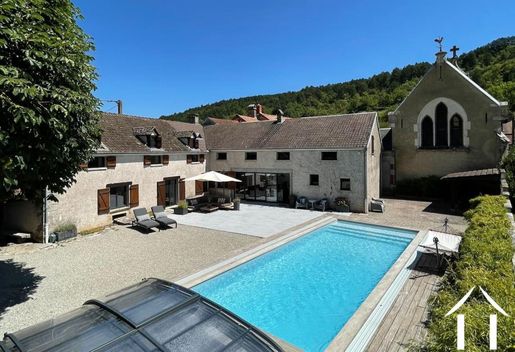Maison 6 pièces 190 m² · à Auxey-Duresses · 190 m² · 550 000 €