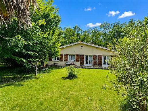 Maison 4 pièces 103 m² · à Saint-Etienne-de-Tulmont · 103 m² · 250 000 €