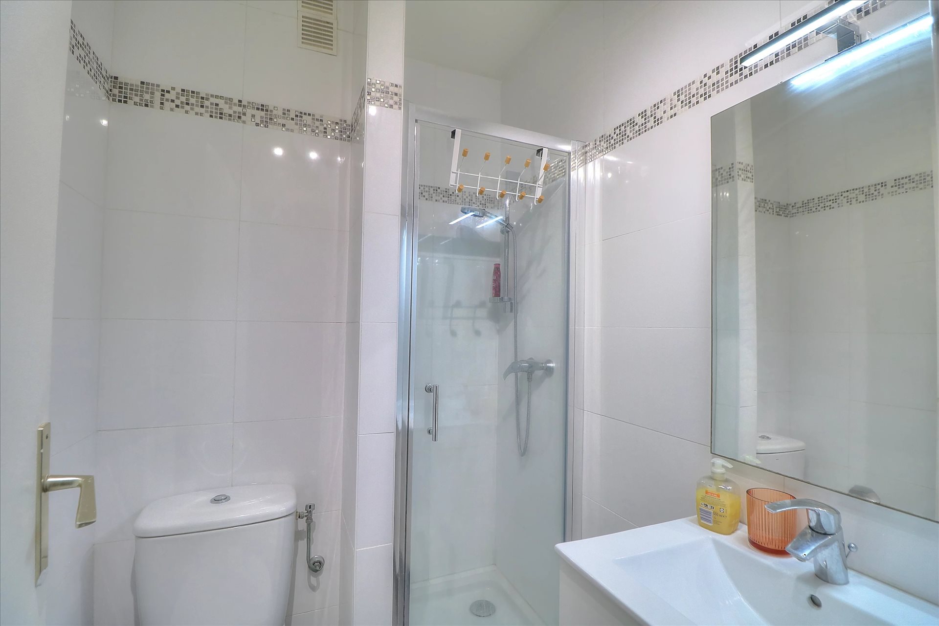 Appartement à louer, 21m², Antibes