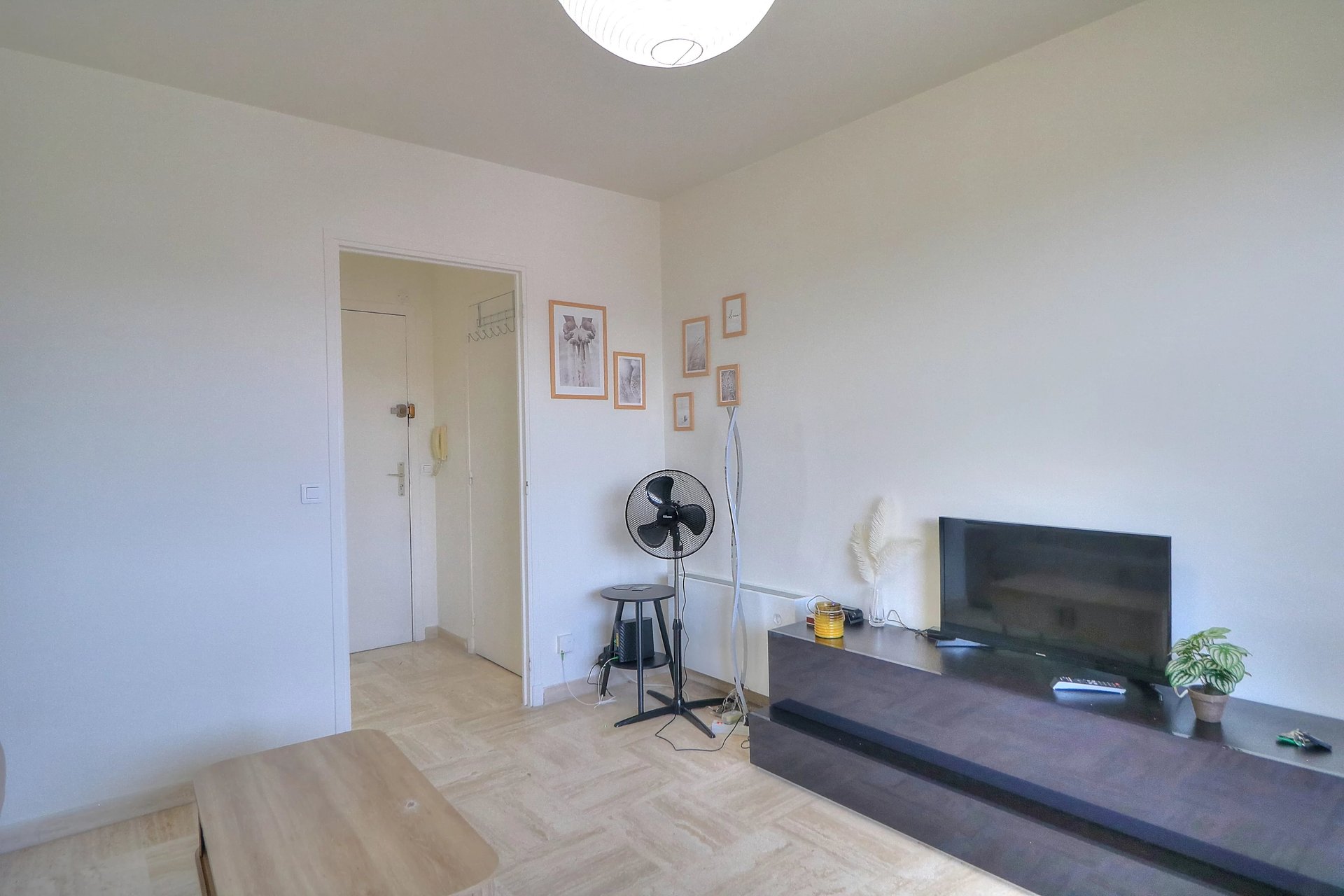 Appartement à louer, 21m², Antibes