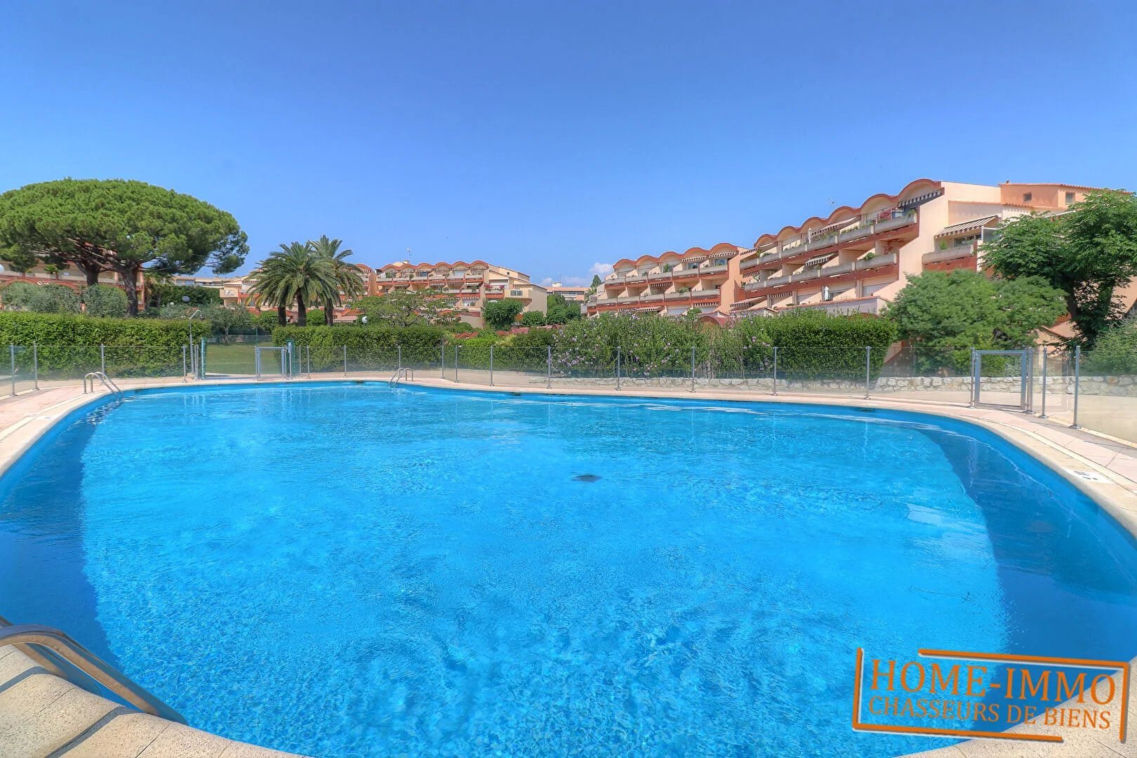 Appartement à louer, 34m², Antibes