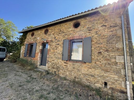 Maison 5 pièces 110 m² · à Saint-Priest-Taurion · 110 m² · 233 200 €