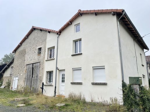 Maison 5 pièces 114 m² · à Étagnac · 114 m² · 181 900 €