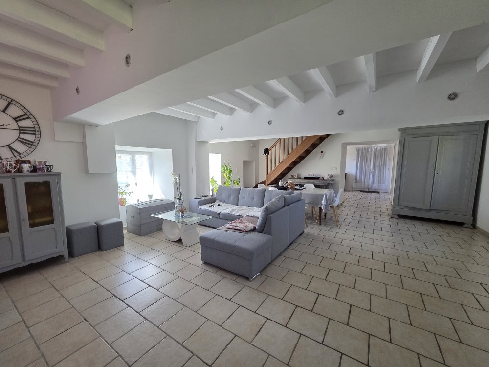 Maison à vendre, 158m², Oradour-sur-Glane