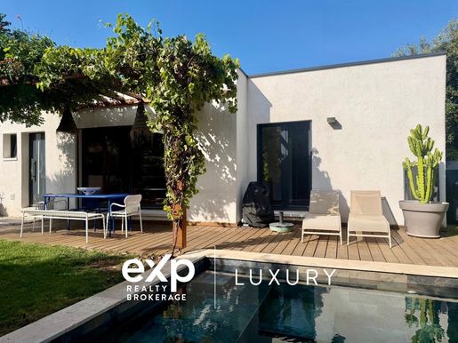 Maison 5 pièces 122 m² · à Sausset-les-Pins · 122 m² · 850 000 €