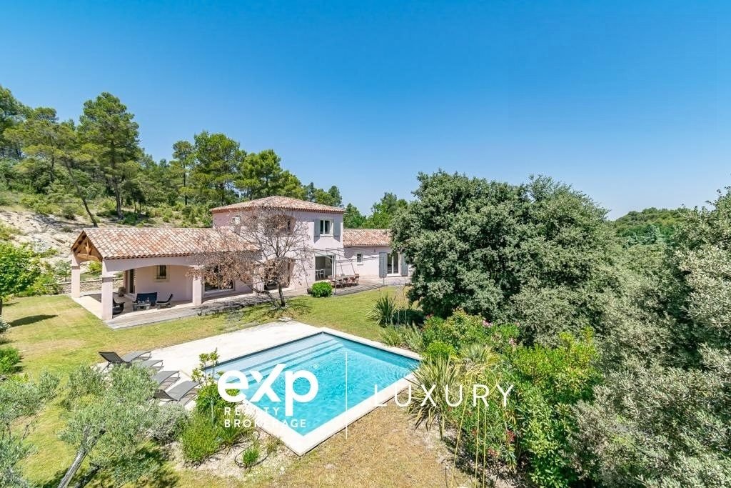 Maison à vendre, 201m², Peyrolles-en-Provence