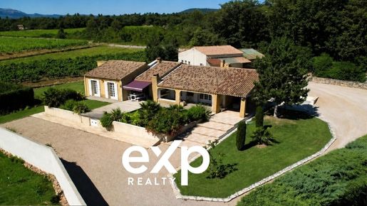 Maison 4 pièces 130 m² · à Saint-Maximin-la-Sainte-Baume · 130 m² · 650 000 €