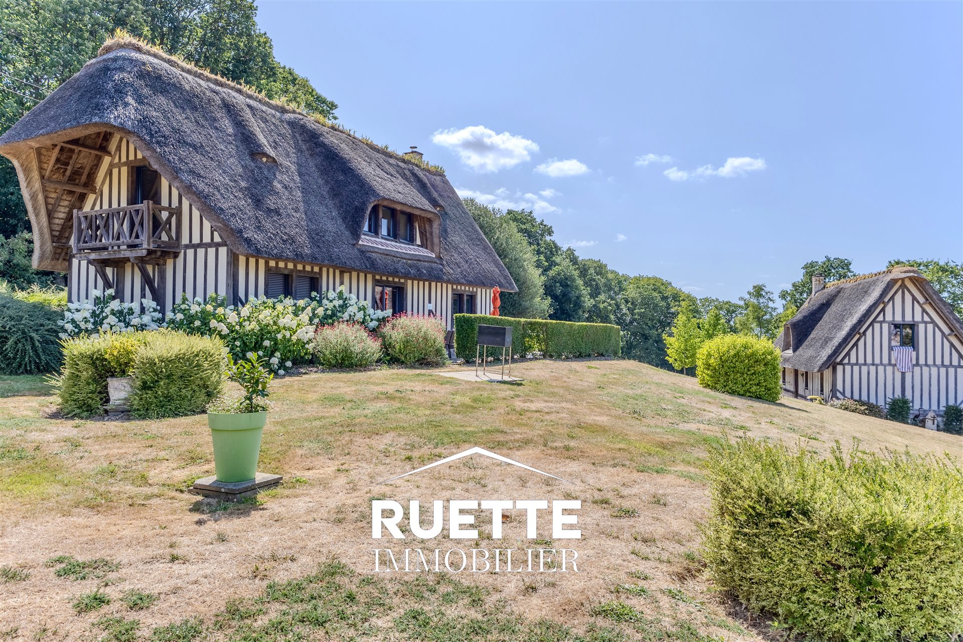 Maison à vendre, 1049m², Saint-Samson-de-la-Roque
