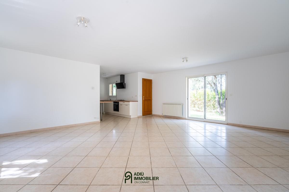 Maison à vendre, 104m², Uzès