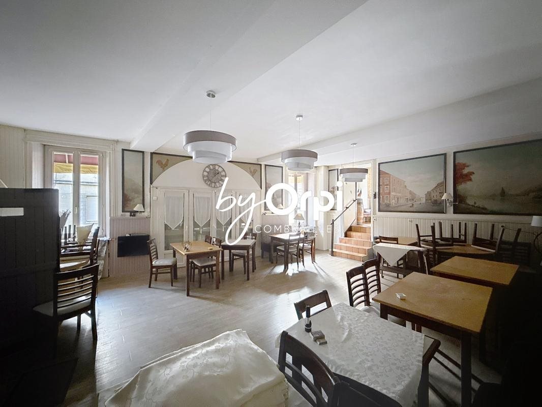 Maison à vendre, 430m², Montaigut-en-Combraille