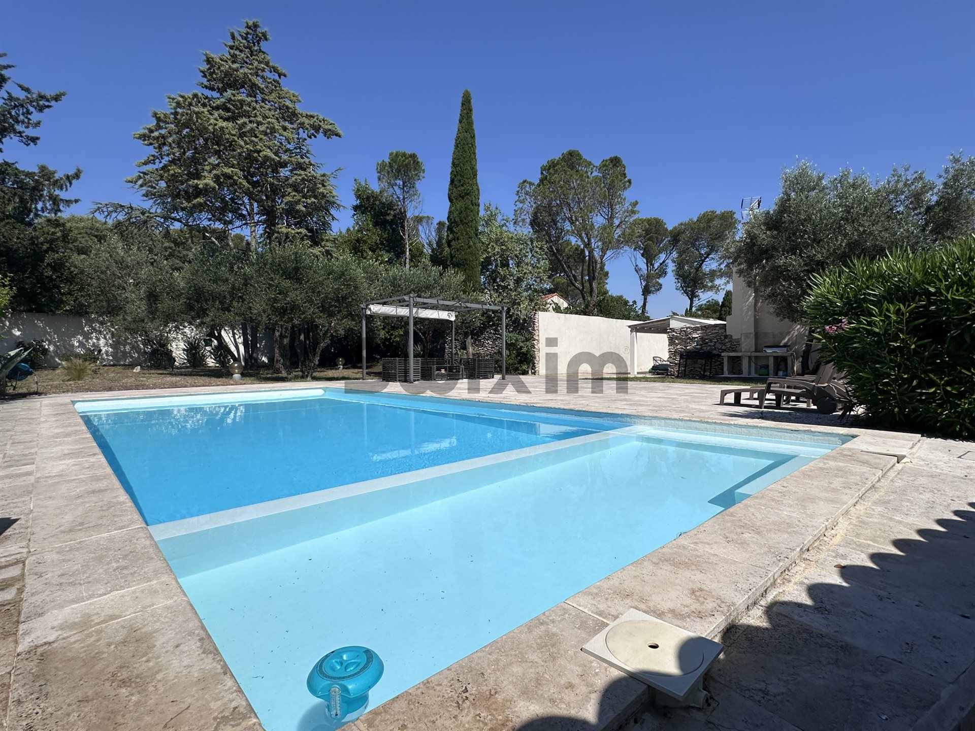 Maison à vendre, 198m², Nîmes