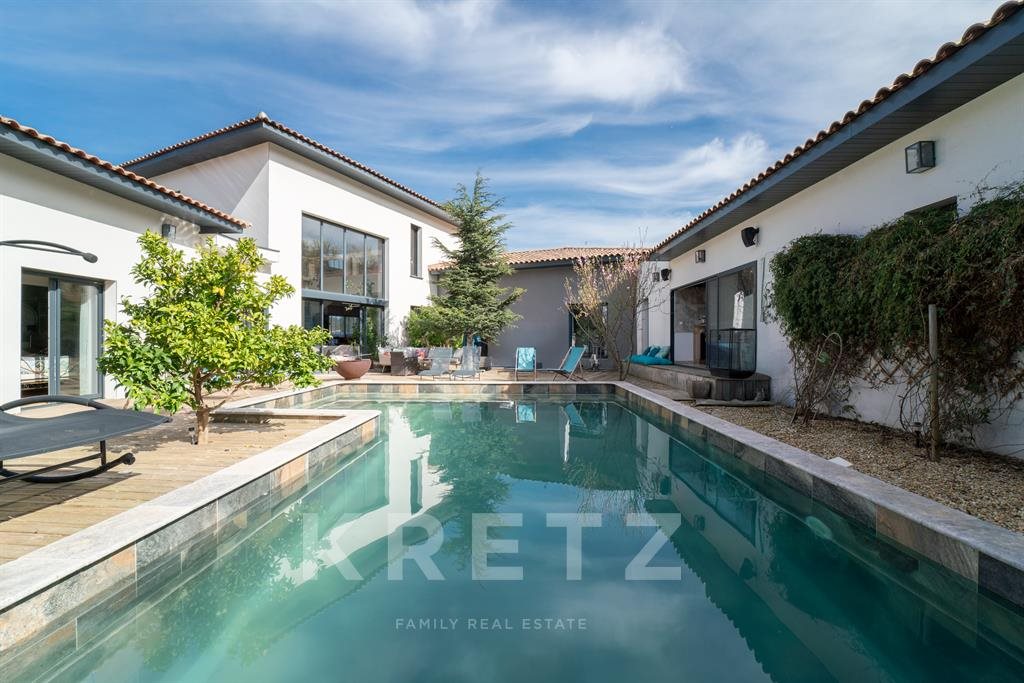 Maison à vendre, 1270m², Villeneuve-lès-Béziers