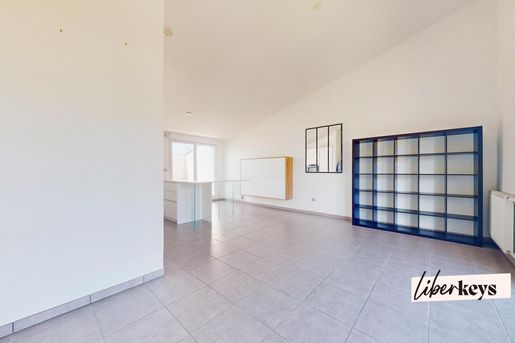 Appartement 5 pièces 104 m² · à Saint-Orens-de-Gameville · 104 m² · 299 000 €