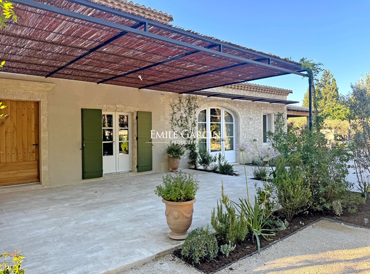 Maison à vendre, 240m², Eygalières