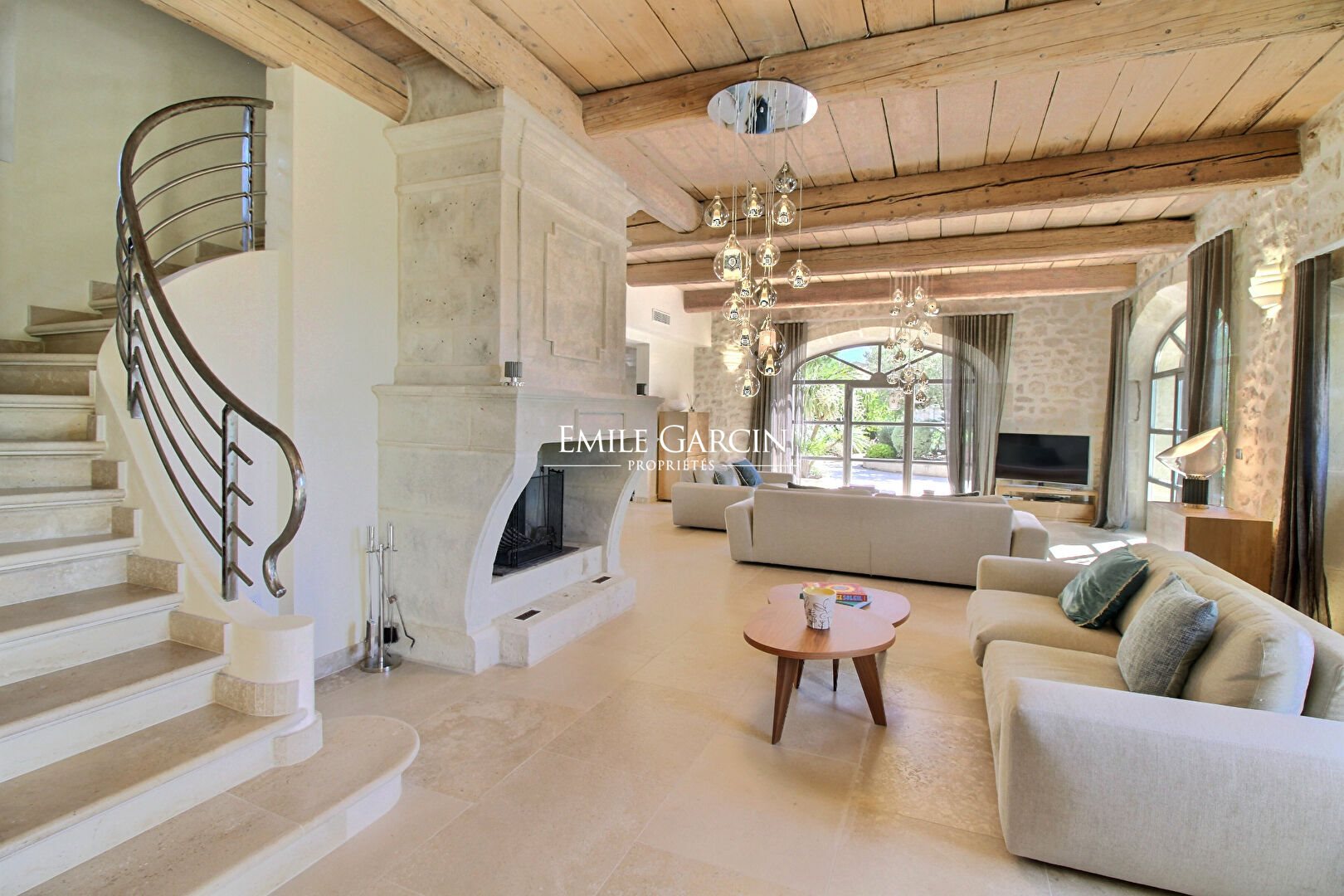Maison à vendre, 325m², Saint-Rémy-de-Provence