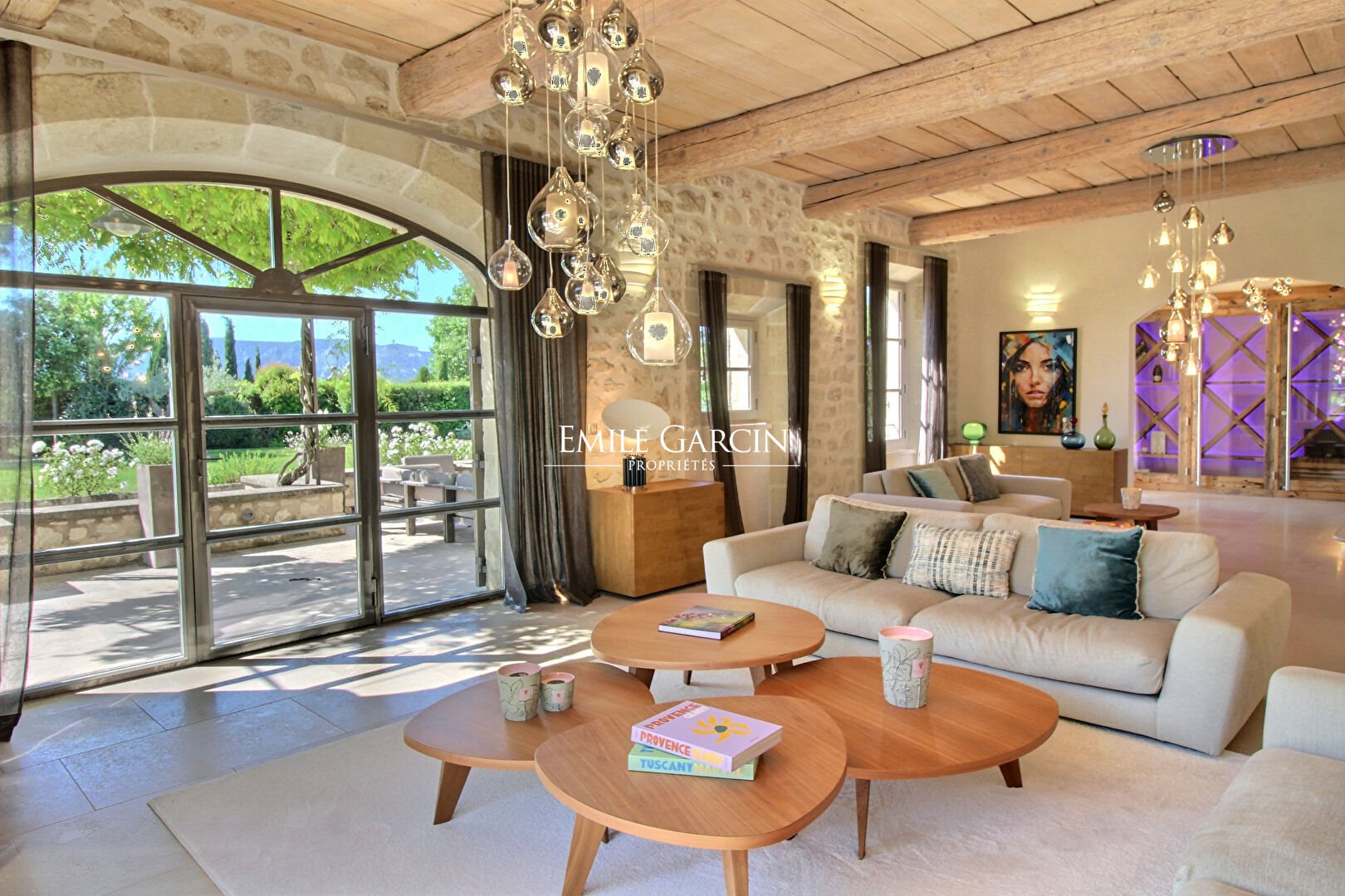 Maison à vendre, 325m², Saint-Rémy-de-Provence