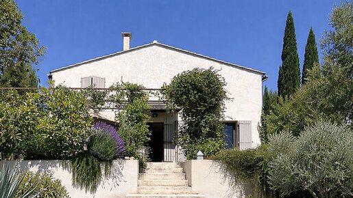 Maison 7 pièces 177 m² · à Villeneuve-lès-Avignon · 177 m² · 635 000 €