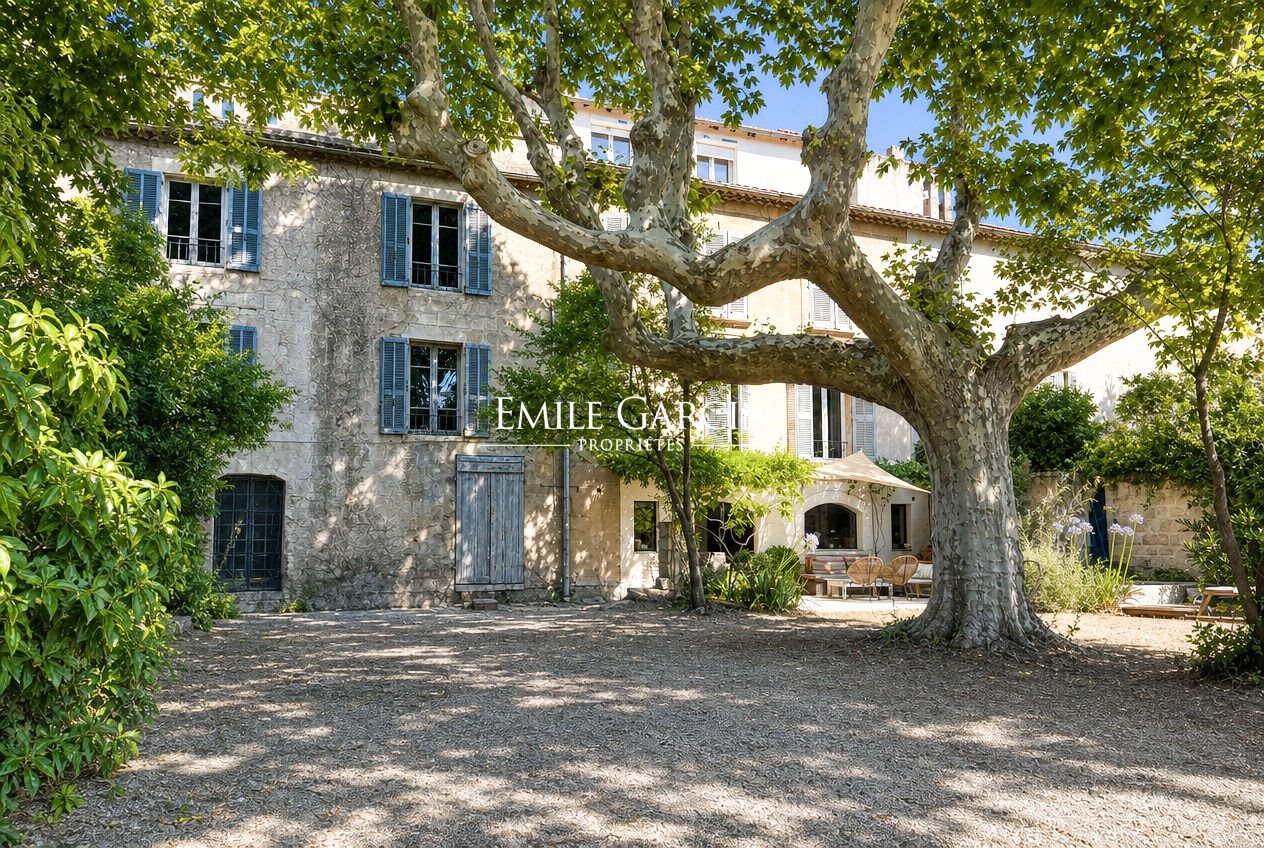 Maison à vendre, 490m², Villeneuve-lès-Avignon
