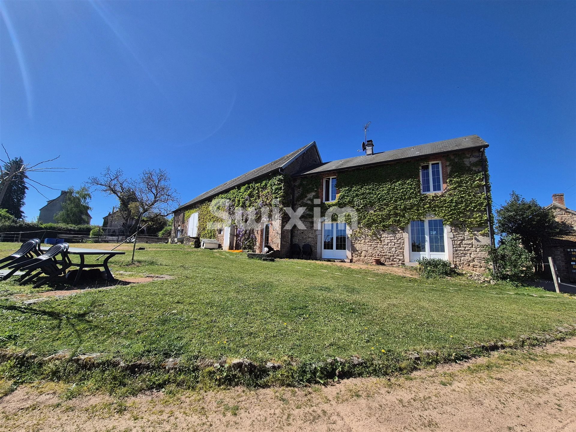 Maison à vendre, 132m², La Roche-en-Brenil