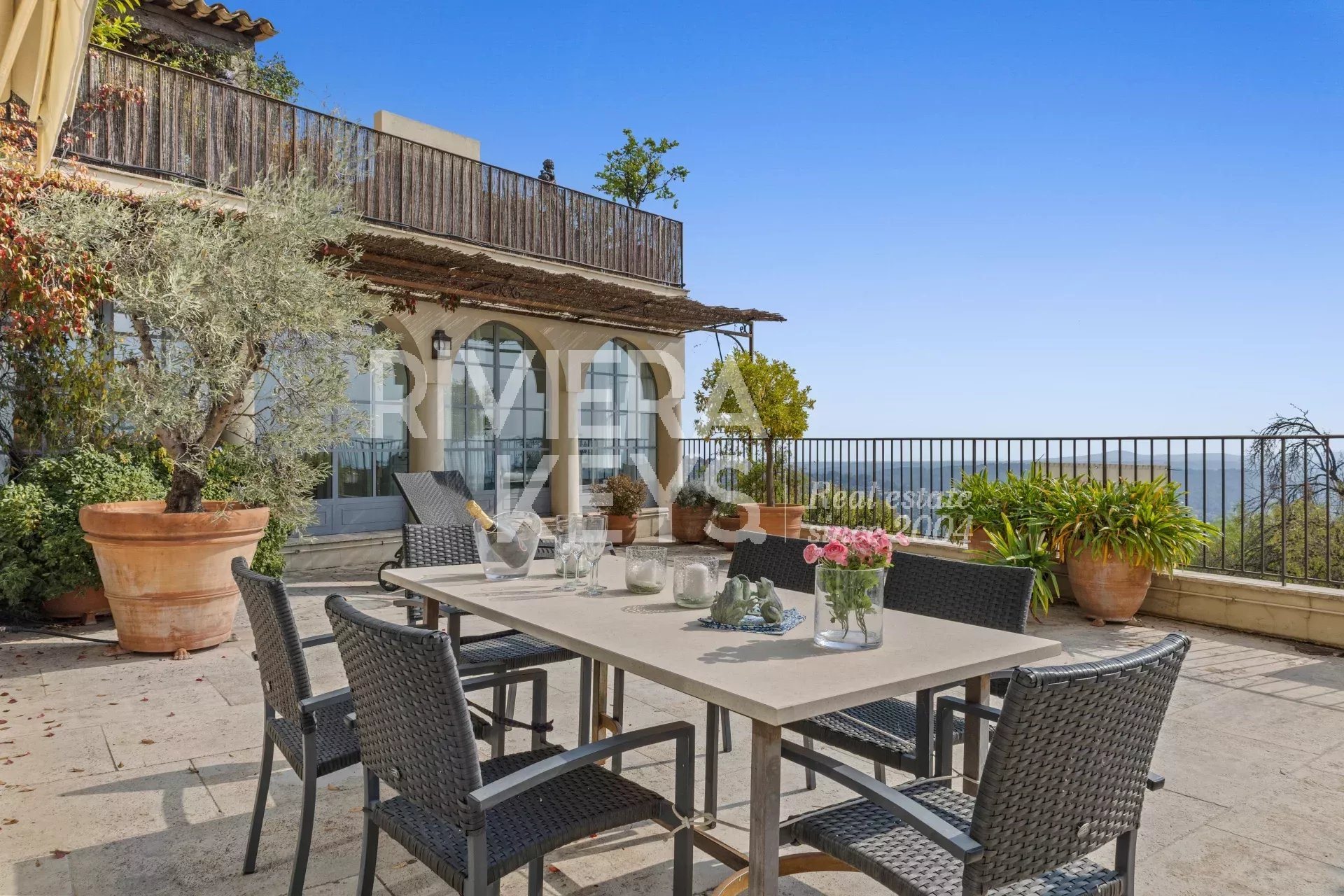 Appartement à vendre, 106m², Châteauneuf-Grasse