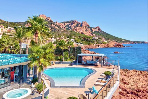 Maison 4 pièces 224 m² · à Saint-Raphaël · 224 m² · 5 800 000 €
