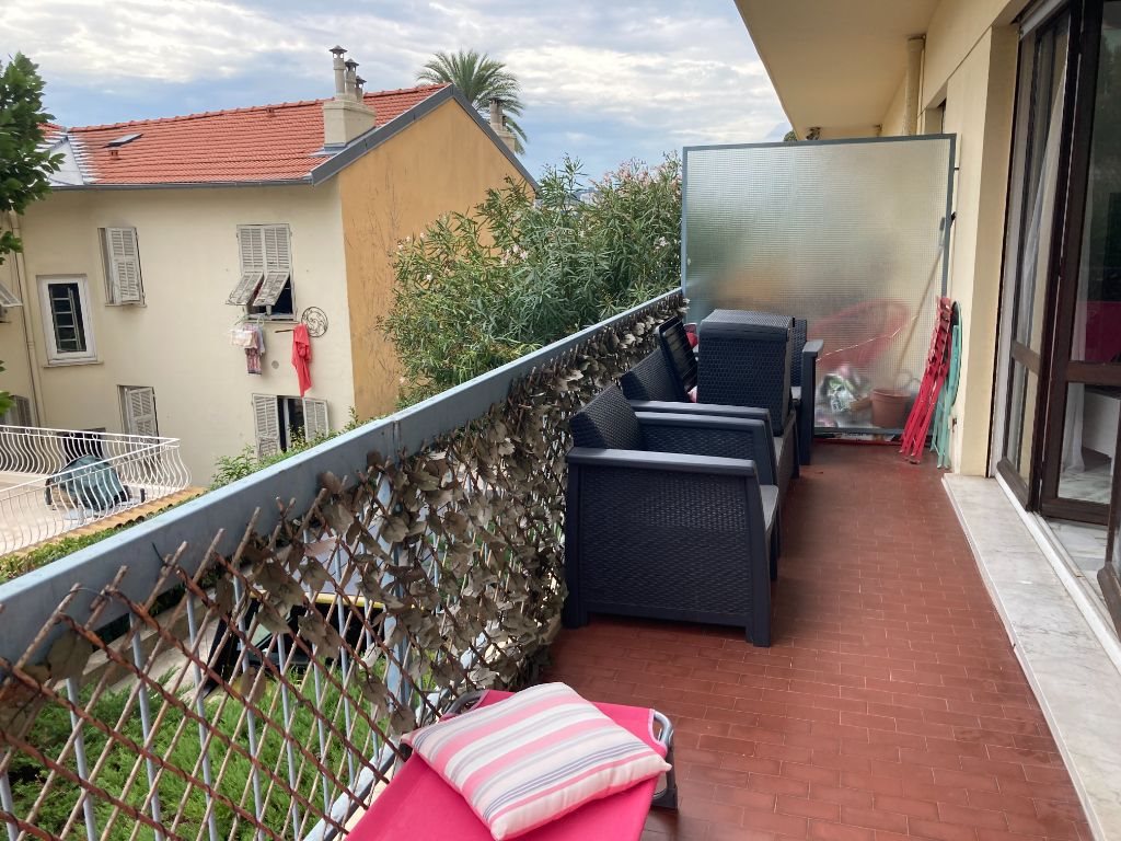 Appartement à louer, 85m², Nice