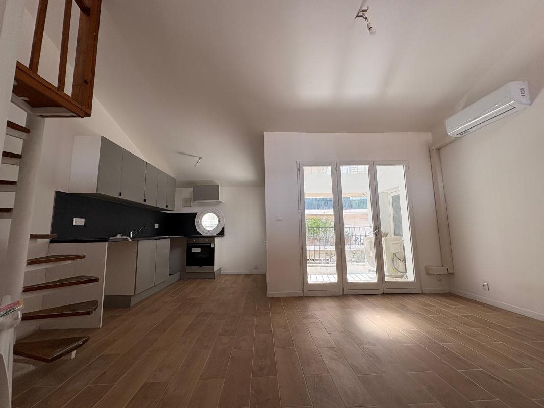 Appartement à louer, 59m², Nice