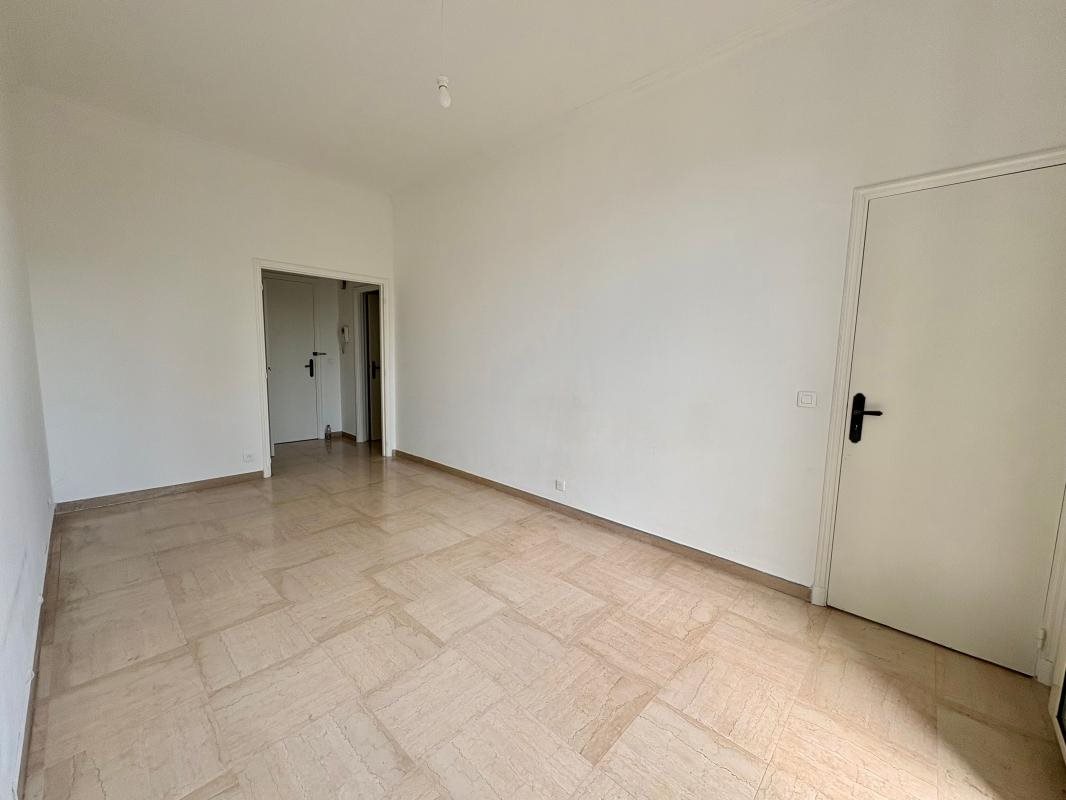 Appartement à louer, 29m², Nice
