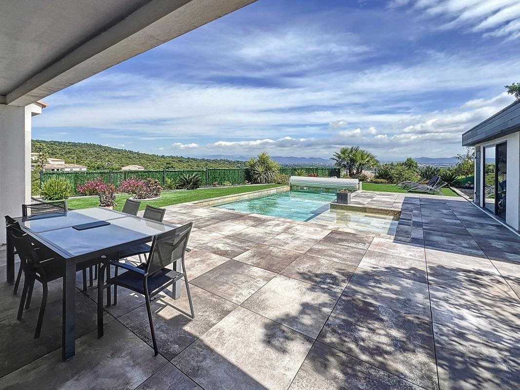 Maison à vendre, 158m², Fréjus