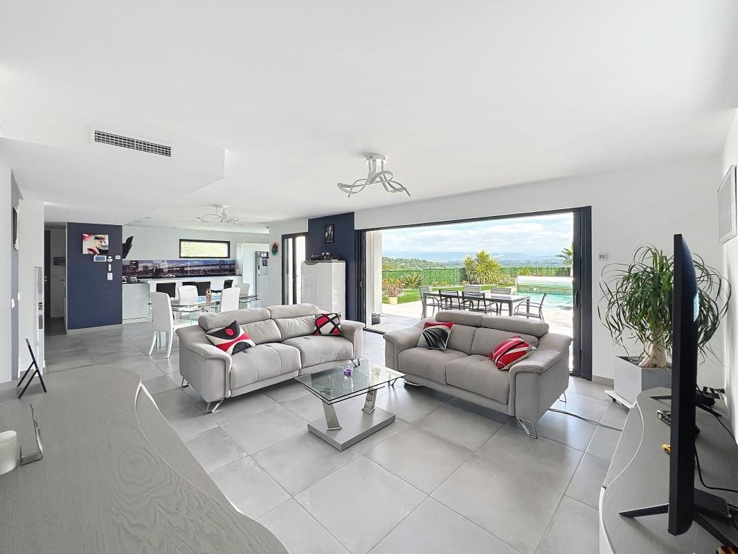Maison à vendre, 158m², Fréjus