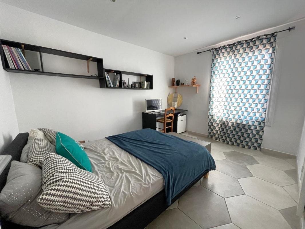 Appartement à vendre, 65m², Fréjus