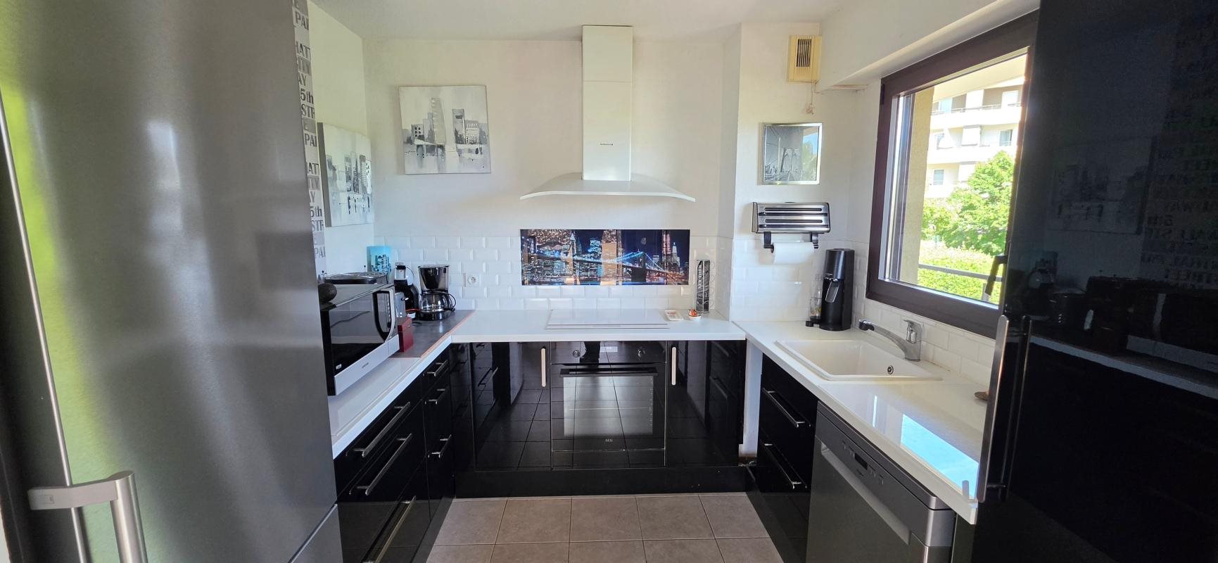 Appartement à vendre, 78m², Fréjus