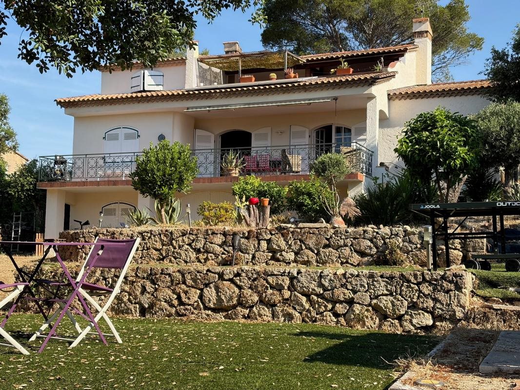 Maison à vendre, 158m², Fréjus