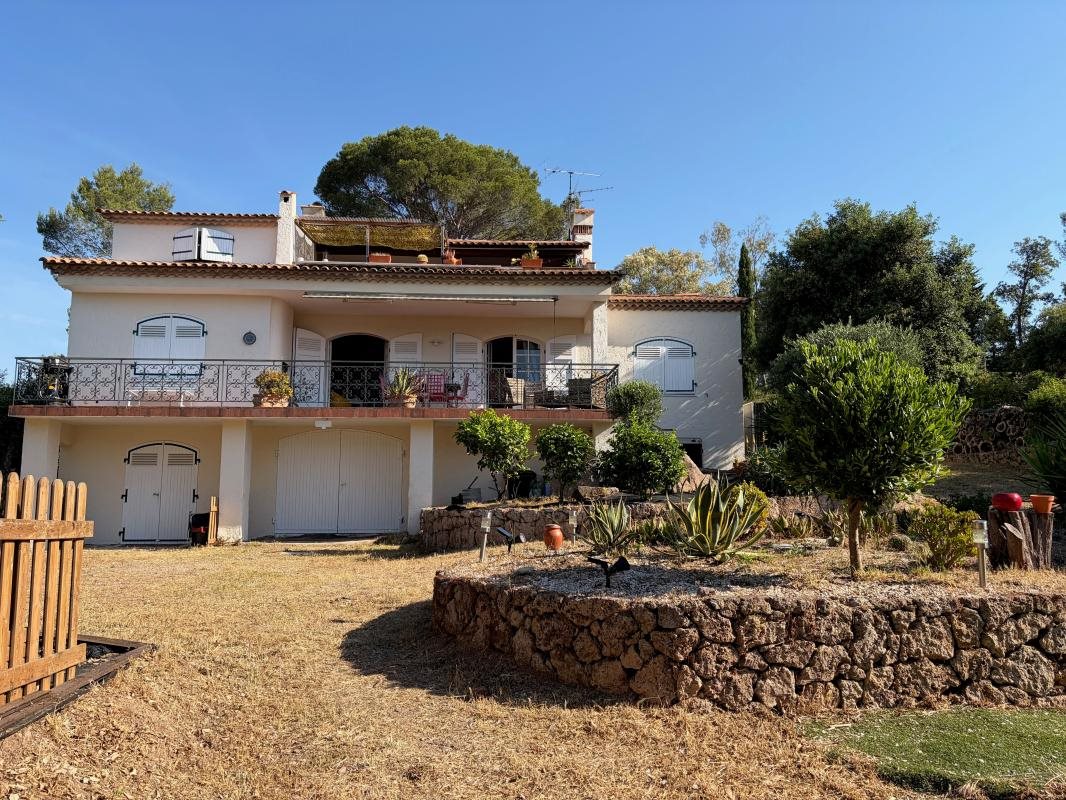 Maison à vendre, 158m², Fréjus