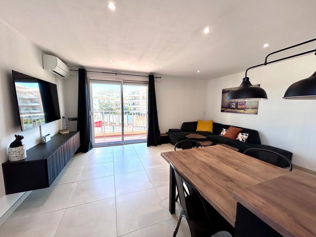Appartement à vendre, 70m², Fréjus